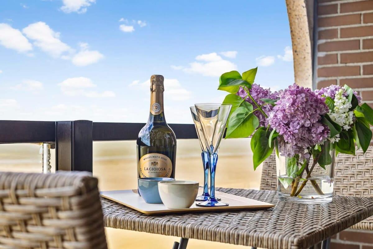 Huswell - Studio With Great Sea View On Terrace 克诺克－海斯特 外观 照片