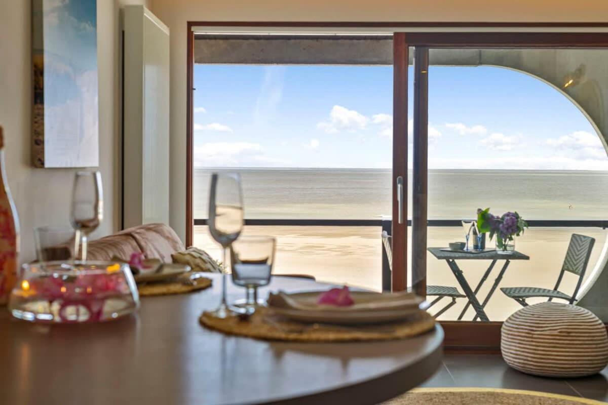 Huswell - Studio With Great Sea View On Terrace 克诺克－海斯特 外观 照片